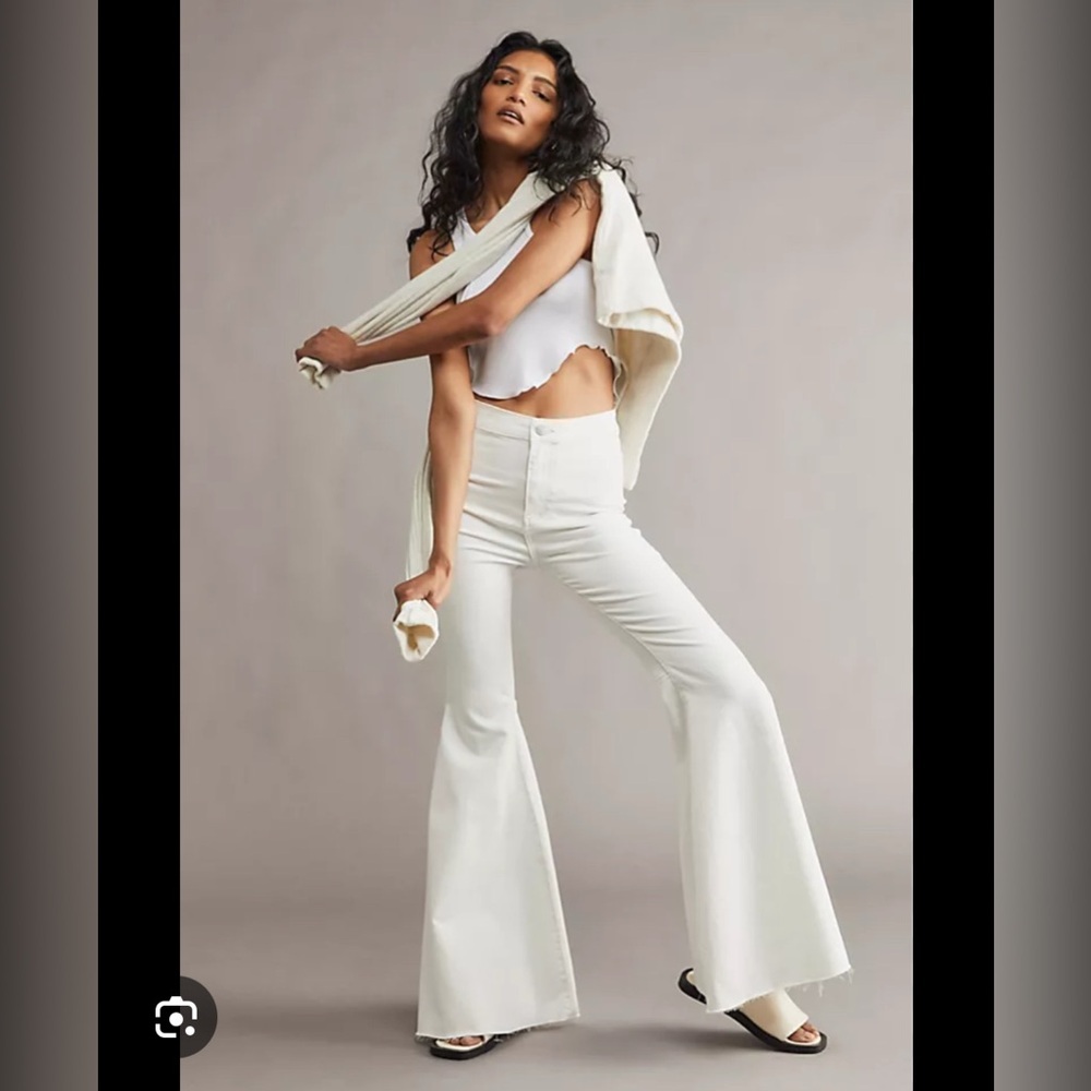 NWT Free People Just Float On Flare Jeans SIZE 27